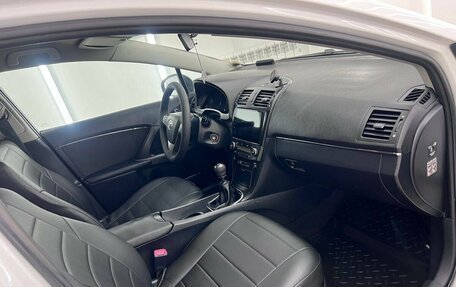 Toyota Avensis III рестайлинг, 2009 год, 987 000 рублей, 24 фотография