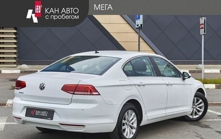 Volkswagen Passat B8 рестайлинг, 2019 год, 2 388 000 рублей, 2 фотография