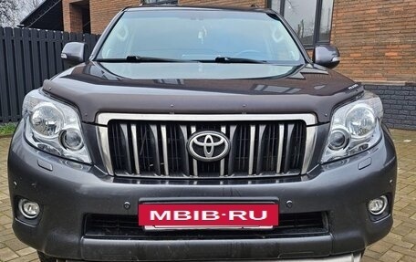 Toyota Land Cruiser Prado 150 рестайлинг 2, 2011 год, 2 250 000 рублей, 5 фотография