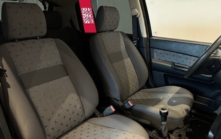 Hyundai Getz I рестайлинг, 2003 год, 440 000 рублей, 10 фотография