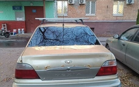 Daewoo Nexia I рестайлинг, 2006 год, 100 000 рублей, 3 фотография