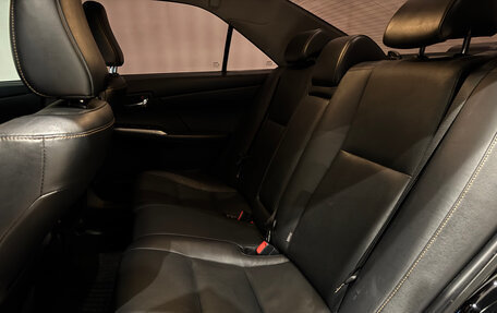 Toyota Camry, 2017 год, 2 100 000 рублей, 27 фотография