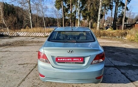 Hyundai Solaris II рестайлинг, 2013 год, 750 000 рублей, 5 фотография