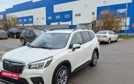Subaru Forester, 2019 год, 2 700 000 рублей, 2 фотография