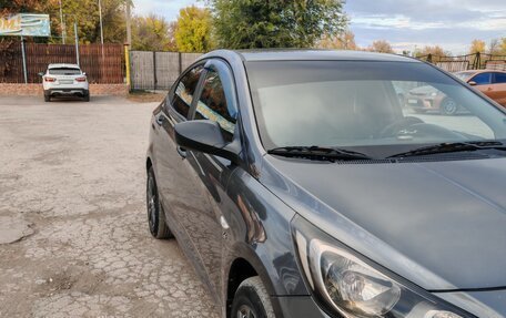 Hyundai Solaris II рестайлинг, 2012 год, 850 000 рублей, 10 фотография