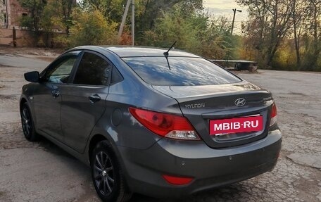 Hyundai Solaris II рестайлинг, 2012 год, 850 000 рублей, 8 фотография