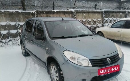 Renault Sandero I, 2010 год, 400 000 рублей, 3 фотография