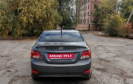 Hyundai Solaris II рестайлинг, 2012 год, 850 000 рублей, 14 фотография