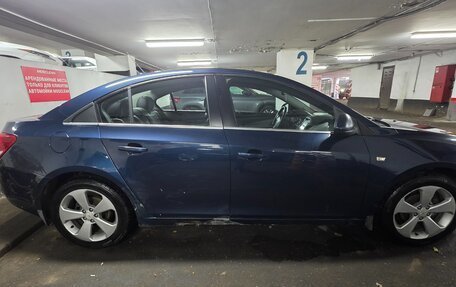 Chevrolet Cruze II, 2010 год, 399 000 рублей, 2 фотография