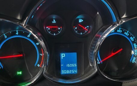 Chevrolet Cruze II, 2010 год, 399 000 рублей, 9 фотография