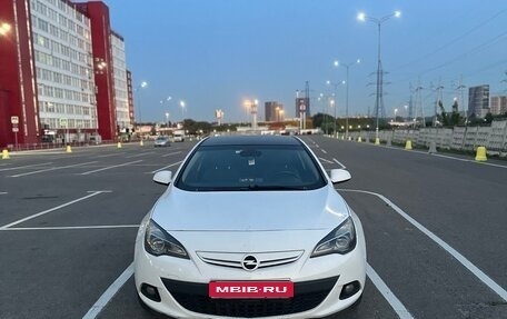 Opel Astra J, 2012 год, 650 000 рублей, 1 фотография