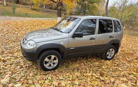 Chevrolet Niva I рестайлинг, 2013 год, 600 000 рублей, 8 фотография