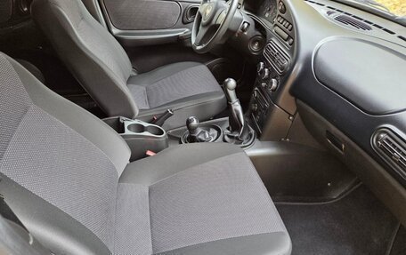 Chevrolet Niva I рестайлинг, 2013 год, 600 000 рублей, 17 фотография