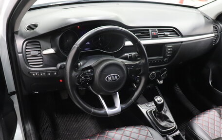 KIA Rio IV, 2018 год, 1 129 000 рублей, 6 фотография