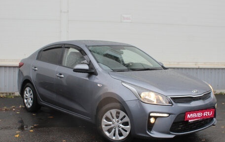 KIA Rio IV, 2017 год, 964 706 рублей, 3 фотография