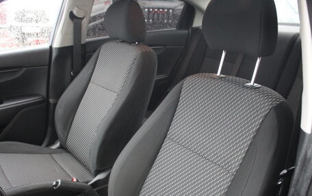 KIA Rio IV, 2017 год, 964 706 рублей, 10 фотография