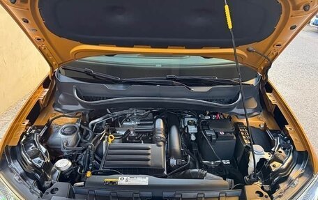 Volkswagen T-Roc I, 2021 год, 1 855 000 рублей, 8 фотография