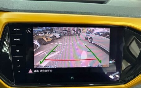 Volkswagen T-Roc I, 2021 год, 1 855 000 рублей, 15 фотография