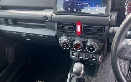 Suzuki Jimny, 2021 год, 1 550 000 рублей, 13 фотография