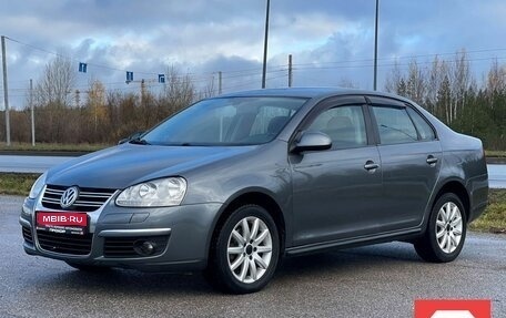 Volkswagen Jetta VI, 2010 год, 597 000 рублей, 1 фотография