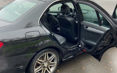 Mercedes-Benz C-Класс, 2009 год, 1 500 000 рублей, 2 фотография