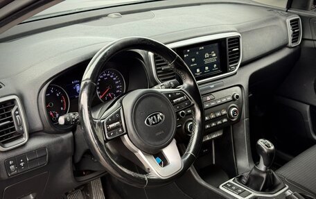 KIA Sportage IV рестайлинг, 2020 год, 1 950 000 рублей, 15 фотография