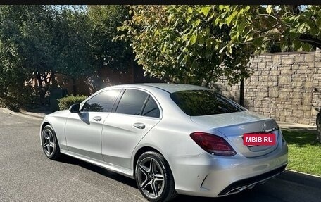 Mercedes-Benz C-Класс, 2015 год, 2 500 000 рублей, 10 фотография