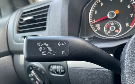 Volkswagen Jetta VI, 2010 год, 597 000 рублей, 6 фотография