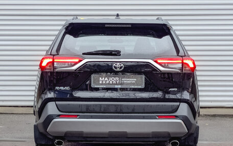 Toyota RAV4, 2019 год, 3 370 000 рублей, 6 фотография