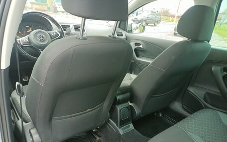 Volkswagen Polo VI (EU Market), 2018 год, 1 300 000 рублей, 10 фотография