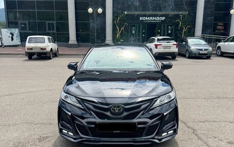 Toyota Camry, 2020 год, 3 800 000 рублей, 2 фотография