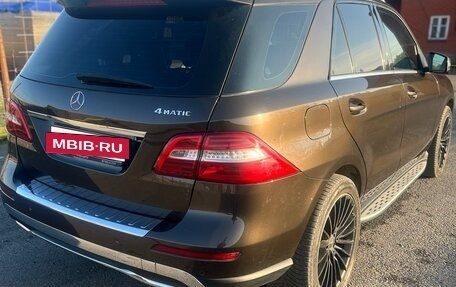 Mercedes-Benz M-Класс, 2013 год, 2 100 000 рублей, 6 фотография