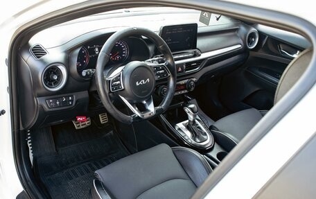 KIA Cerato IV, 2021 год, 1 695 000 рублей, 13 фотография