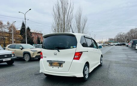 Honda Freed I, 2010 год, 1 099 000 рублей, 6 фотография