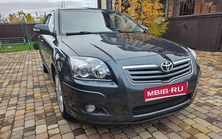 Toyota Avensis III рестайлинг, 2007 год, 1 350 000 рублей, 1 фотография