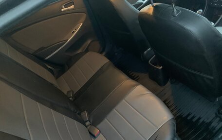 Hyundai Solaris II рестайлинг, 2012 год, 710 000 рублей, 9 фотография