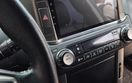 Toyota Land Cruiser Prado 150 рестайлинг 2, 2010 год, 2 500 500 рублей, 11 фотография