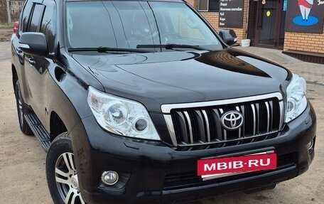 Toyota Land Cruiser Prado 150 рестайлинг 2, 2010 год, 2 500 500 рублей, 3 фотография