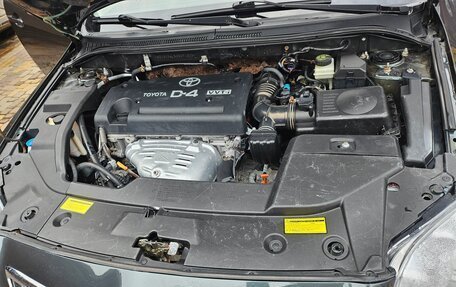 Toyota Avensis III рестайлинг, 2007 год, 1 350 000 рублей, 27 фотография