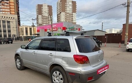 Mitsubishi Outlander III рестайлинг 3, 2003 год, 255 000 рублей, 5 фотография