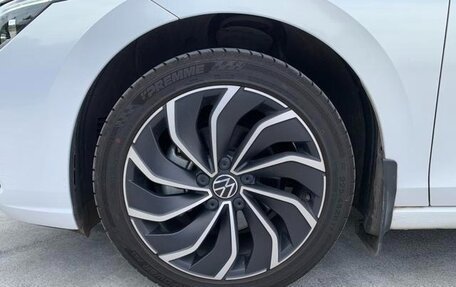 Volkswagen Golf VIII, 2022 год, 1 730 000 рублей, 21 фотография