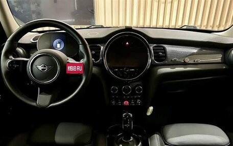 MINI Hatch, 2021 год, 1 950 005 рублей, 7 фотография