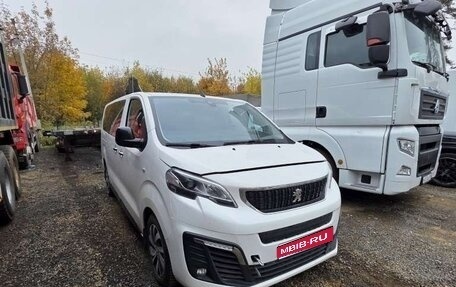 Peugeot Traveller I, 2020 год, 3 379 080 рублей, 1 фотография