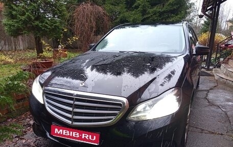 Mercedes-Benz E-Класс, 2013 год, 1 390 000 рублей, 1 фотография