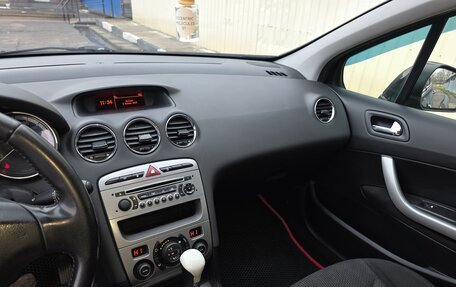 Peugeot 408 I рестайлинг, 2014 год, 390 000 рублей, 10 фотография