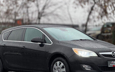 Opel Astra J, 2011 год, 799 000 рублей, 4 фотография