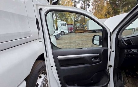 Peugeot Traveller I, 2020 год, 3 379 080 рублей, 6 фотография