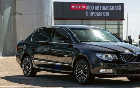 Skoda Superb III рестайлинг, 2013 год, 7 фотография