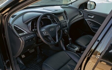 Hyundai Santa Fe III рестайлинг, 2018 год, 1 845 000 рублей, 13 фотография