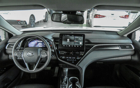 Toyota Camry, 2024 год, 4 690 000 рублей, 8 фотография